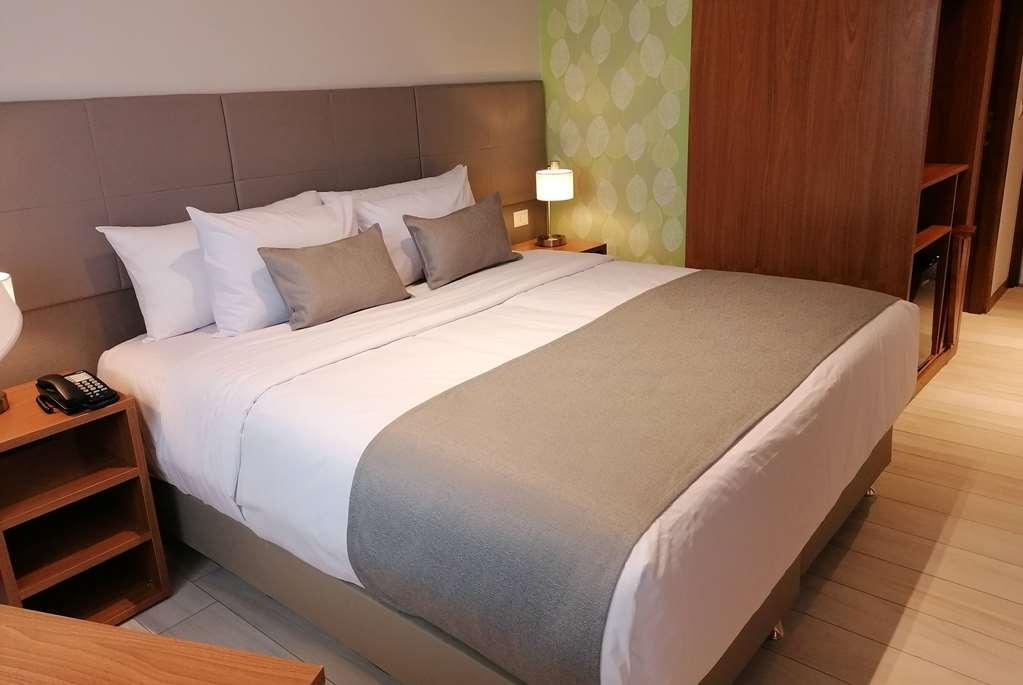 Dazzler By Wyndham Ciudad Del Este Room photo